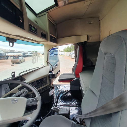 Imagem 15 de 15 de Caminhão 540 Volvo Fh540 Cavalo Traçado 6x4 Overdrive 2018