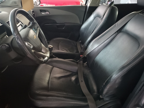 Imagen 13 de 19 de Chevrolet Sonic 2013 1.6 Ltz 4 P