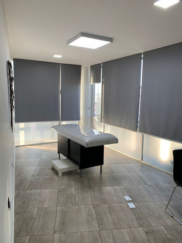 Venta Oficina - General Paz 500 - 1° Nivel - 120 M2 !!!