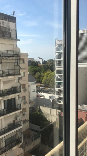 Venta- Departamento De 3 Ambientes Con Toilette- Trelles Y Franklin- Plaza Irlanda