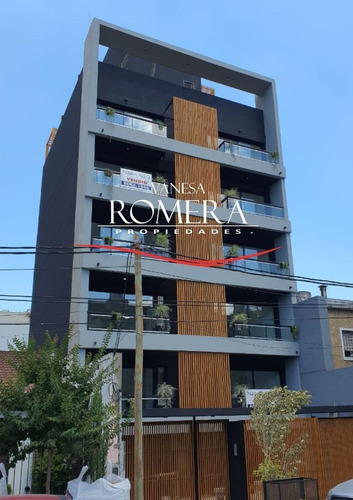 Venta De Departamento 2 Amb-cochera-a Estrenar | Castelar Su