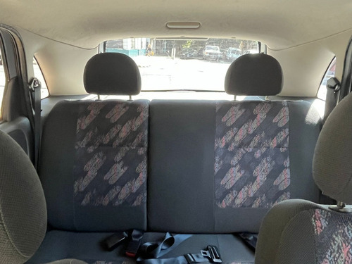 Imagen 11 de 15 de Chevrolet Corsa 2005 1.8 Gl Pack 2