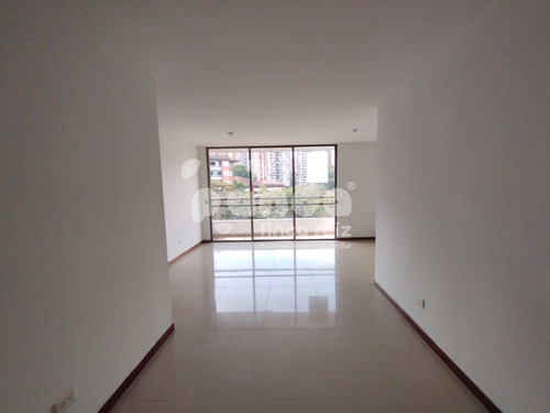 Apartamento En Alquiler En Envigado - Cumbres 