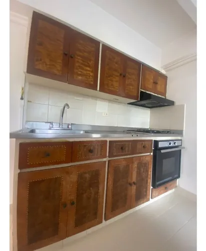 Venta Apartamento Para Inversión Parte Baja Los Bernal, Medellin