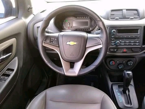 Imagem 7 de 9 de Chevrolet Spin 2016 1.8 Lt 5l Aut. 5p