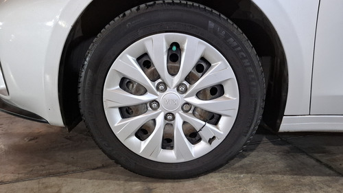 Kia Forte 2.0 L Ivt