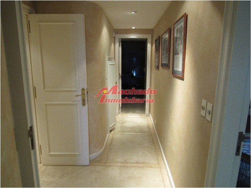 Imagen 17 de 30 de Venta De Apartamento De 3 Dormitorios Y Dep. De Servicio En Punta Del Este.