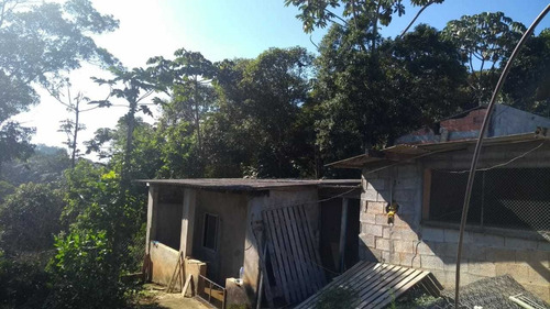 Chácara Na Cidade De Suzano