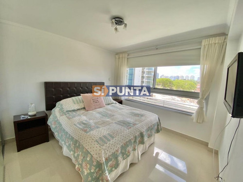 Imagen 10 de 17 de Venta De Apartamento De 2 Dormitorios En Miami Boulevard Punta Del Este