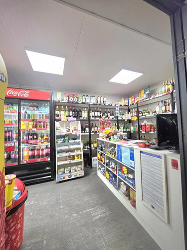 Se Arrienda Local Comercial Para Botillería Con Patente