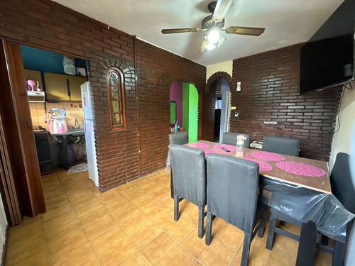 Venta Dpto 4 Amb - Villa Celina - Permuta