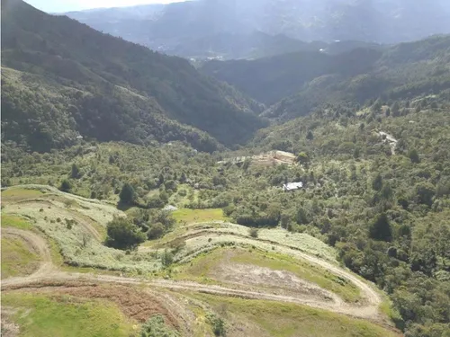 Lote Sector La Catedral - La Miel