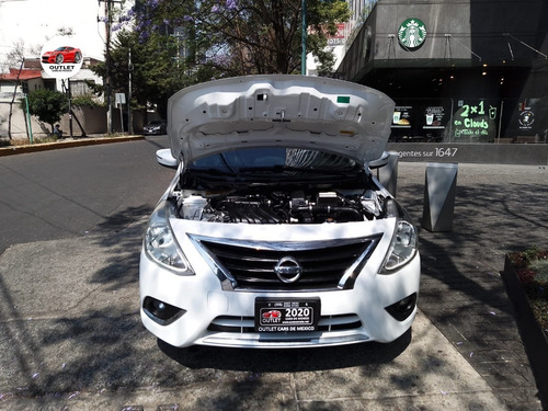 Imagen 13 de 14 de Versa 2017 Estandar 4 Cilindros Bolsas Aire Frenos Abs