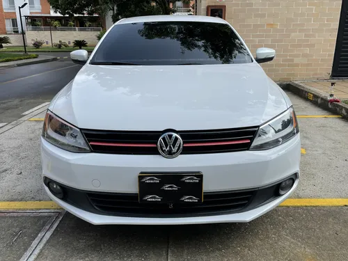 Volkswagen Jetta 2.0 Trendline 5 p