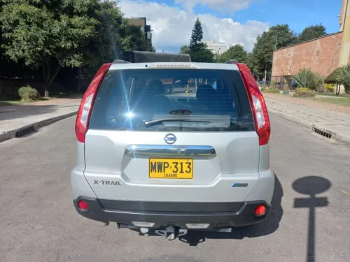 Nissan Xtrail 2.5 T31 Xtronic Cvt
