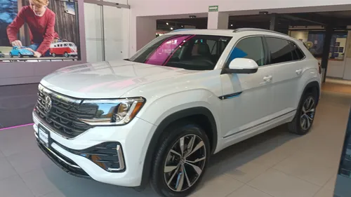 Volkswagen Cross Sport 2.0 Fsi R-Line Tiptronic 4Wd
