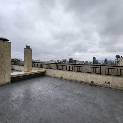 Arriendo Lindo Y Cómodo Depto En S. Centro (99589)