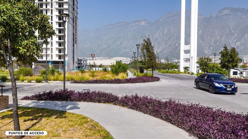 Departamento En Venta En Ave. Manuel Ordoñez En Santa Catarina
