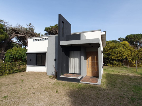 Casa Sobre Costanera De Nueva Atlantis - Financiada