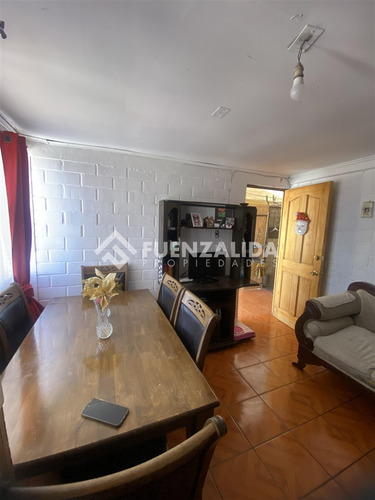 Departamento En Venta De 2 Dorm. En Maipú