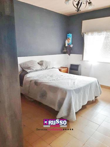 Venta Casa 4 Ambientes Isidro Casanova