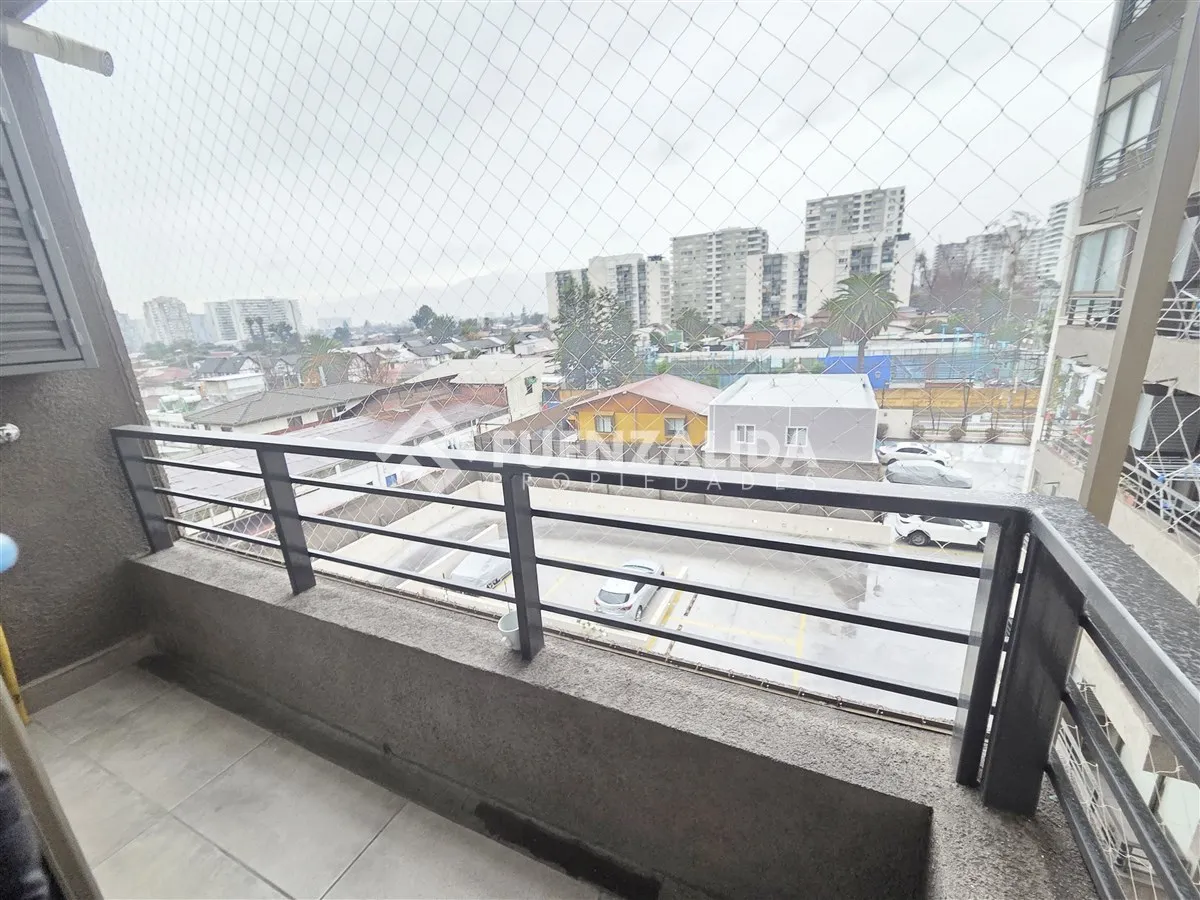 Imagen 4 de 17 de Departamento En Venta De 2 Dorm/1 Baño Y Bd En La Cisterna