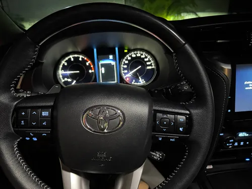 Toyota Fortuner 2.4 Diésel Srv 4X2