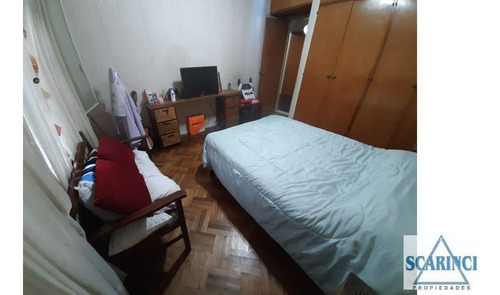 Padre Silberman Al 1300 - S. Lugares.- Casa Ideal Para 2 Familias.