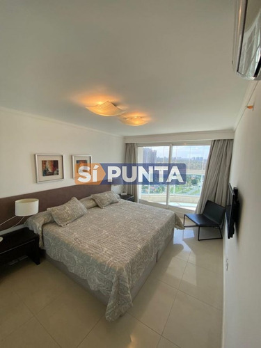 Imagen 4 de 11 de Apartamento En Alquiler - Mansa