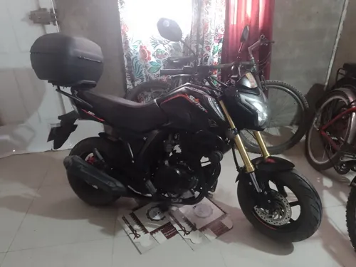 Victory Switch 150, Color Negro Mate