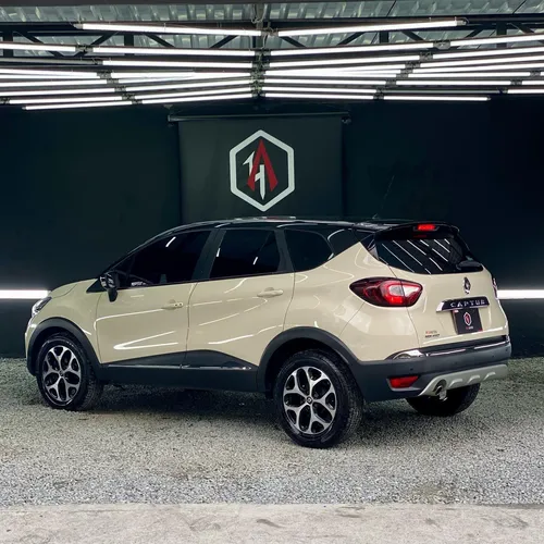 Renault Captur 2.0 Intens At
