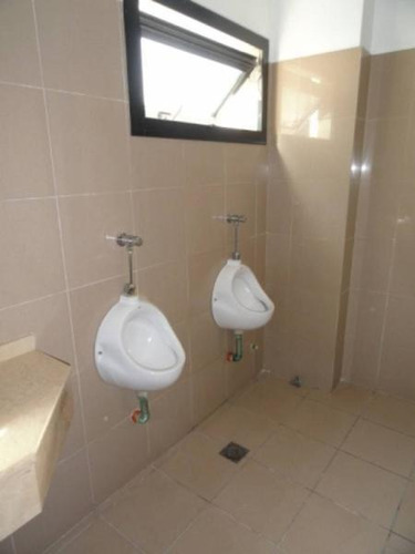 Imagen 20 de 25 de Edificio De Oficinas En Venta Con Renta