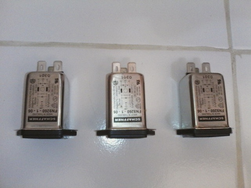 Imagen 4 de 10 de Supresor De Picos Con Portafusible Europeo Para Chasis