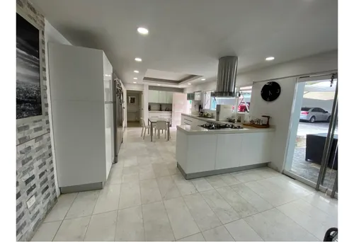 Casa En Venta En La Lagunita