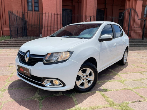 Imagen 2 de 18 de Renault Logan 2015 1.6 Privilége (( Gl Motors )) Financiamos