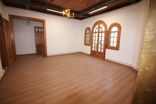 Imagen 8 de 12 de Primer Piso De Casona En José Domingo Cañas , Lindo Estilo
