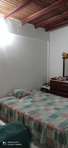 Imagen 14 de 29 de Venta De Casa Urb. Parque Valencia