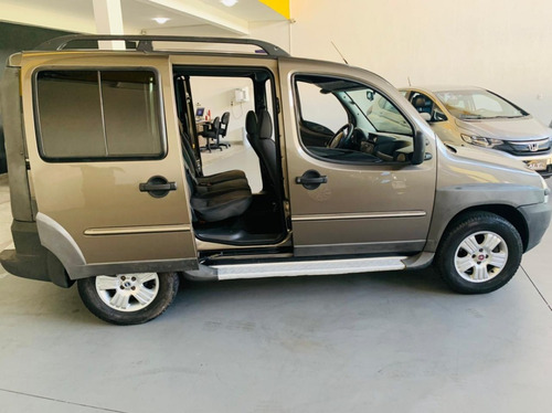 Fiat Doblo 1.8 Adventure 6 Lugares