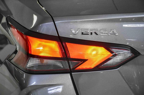 Nissan Versa Sense Cvt