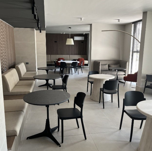 Edificio Moderno Con Todas Las Comodidades A Pasos Del Metro