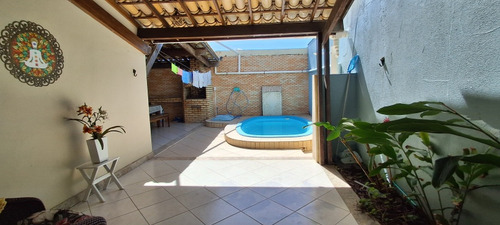 Casa 3/4 Sendo 1 Suite Na Praia Do Flamengo