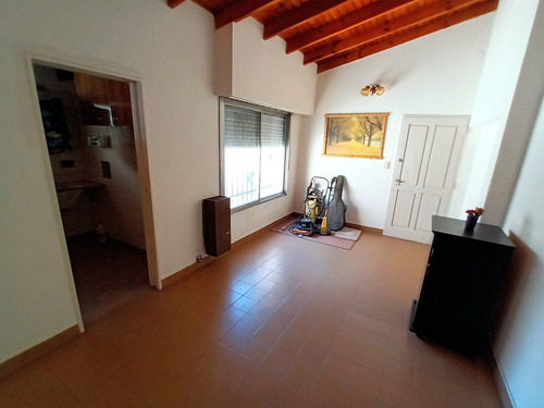 Imagen 12 de 20 de Venta Casa Lote Propio Tablada Excelente Ubicacion