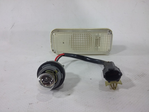 Imagen 1 de 7 de Luz Lateral Hyundai Hd 120 92630-6a200