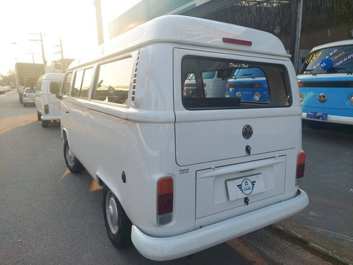 Imagem 2 de 13 de (02) Volkswagen Kombi Flex 2014 Zerada
