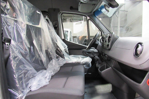 Imagem 10 de 11 de Mercedes-benz Sprinter 416 21/22 10,5m³ Vitrê High Tech