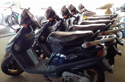 Imagen 6 de 14 de Moto Scooter Sundiro Xdz50qt-b
