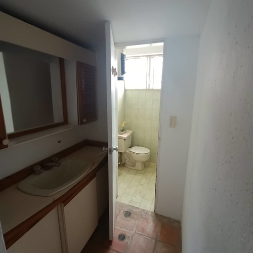 Imagen 8 de 9 de Venta, Maneiro Mgtavzla @inversionesdalroc.ca+584168954884