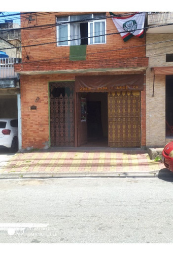 Casa À Venda Na Avenida Diretriz, Jardim Mutinga, Barueri - Sp - Liv-11699