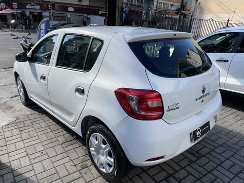 Renault Sandero 1.0 AUTHENTIQUE 16V FLEX 4P MANUAL