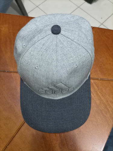 Gorra adidas Rn#90288 Excelentes Condiciones (Usado)